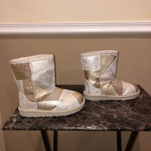 UGG Kids' Classic II Short Patchwork Boots: Gold